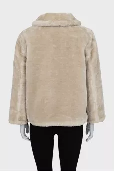 Reversible jacket with buttons