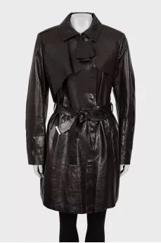 Dark brown fitted raincoat
