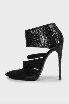 Ankle boots made of leather and suede