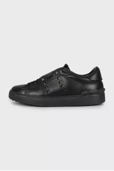 Leather sneakers with metal elements