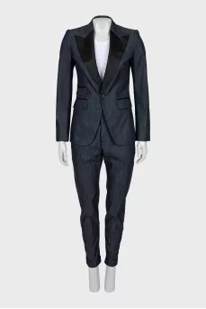 Blue suit with trousers