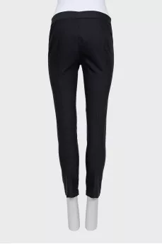 Black skinny pants
