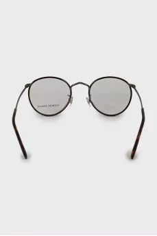 Brown frame grand with tag