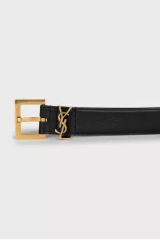 Leather belt with gold logo