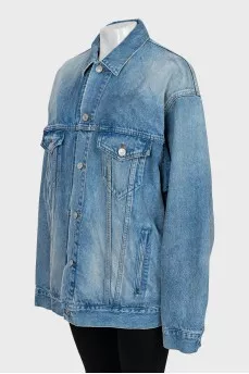 Oversized denim jacket with graffiti