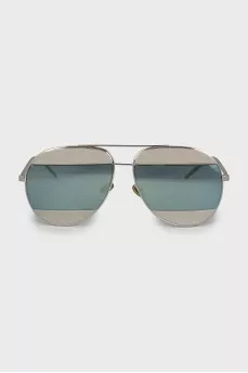 Silver frame sunglasses