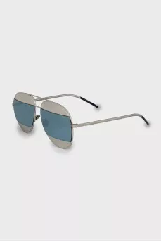 Silver frame sunglasses