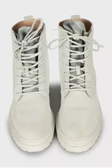 Green suede boots