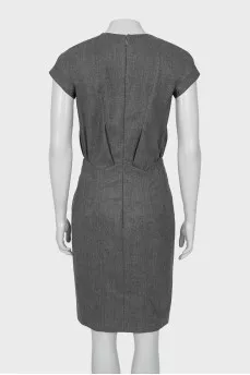Gray wool dress with short sleeves