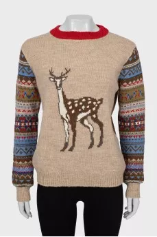 Knitted sweater with a loose fit