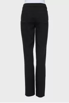 Tapered trousers with a mid-waist
