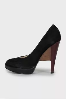 Suede high heel shoes