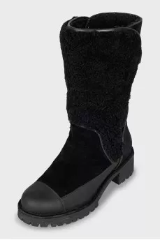 Insulated boots made of leather and suede