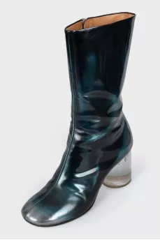 Gradient boots with clear heels