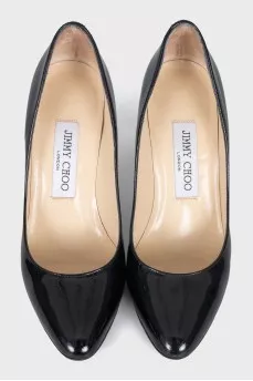 Patent leather pumps with heels