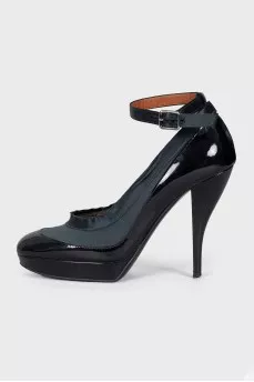 Leather and textile high heel shoes
