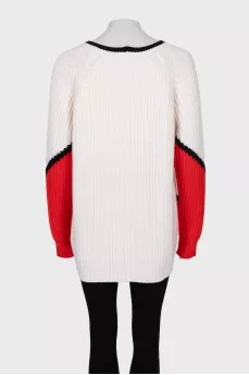Knitted wool sweater with V-neck