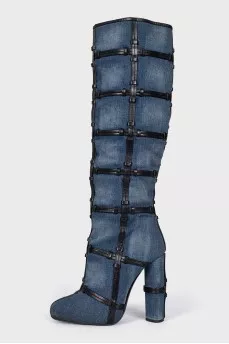 Textile boots with leather elements