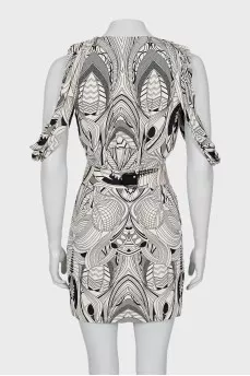 Dress with button fastening