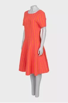 Fitted dress in yellow stripes