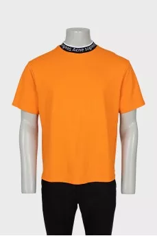 Men's T-shirt with collar