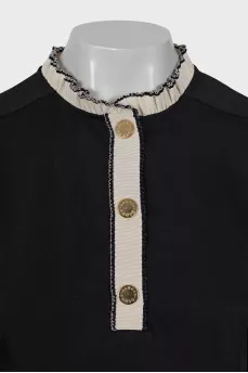 Button-up dress with white collar
