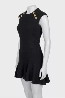 Dress with accent buttons