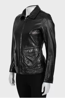 Straight cut leather jacket with zipper
