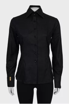 Fitted black shirt
