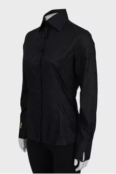 Fitted black shirt