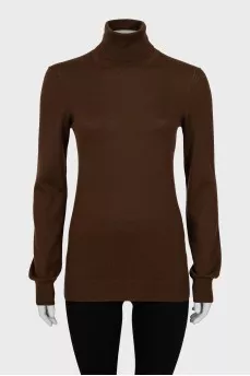 Brown fitted turtleneck