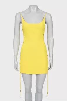 Bodycon dress with straps and tag