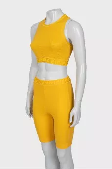 Top and shorts suit