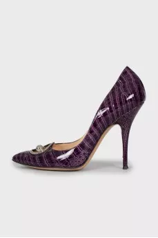 Patent leather purple pumps
