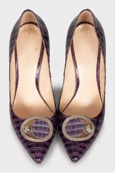 Patent leather purple pumps