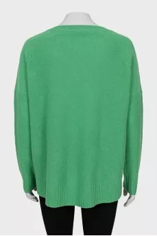 Green knitted cashmere sweater