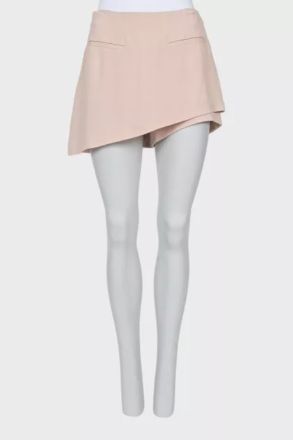 Asymmetrical cut short skirt
