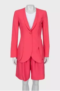 Silk suit consisting of a jacket and shorts