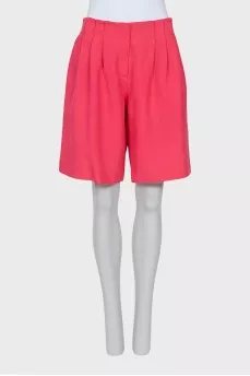 Silk suit consisting of a jacket and shorts