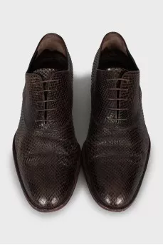 Men's shoes made of textured leather