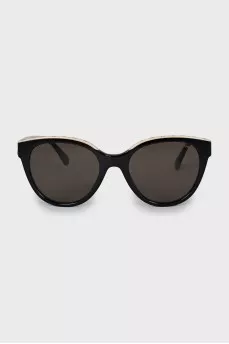 Sunglasses with branded frames