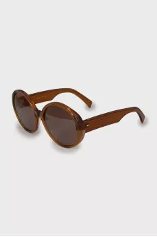 Brown frame sunglasses