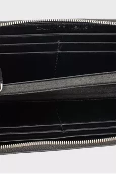 Wallet with brand logo