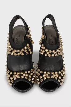 Leather shoes with open heel and toe