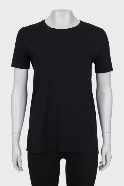 Black straight cut t-shirt