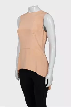 Blouse with asymmetrical hem