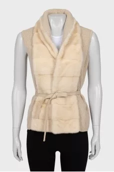 Cashmere vest with fur