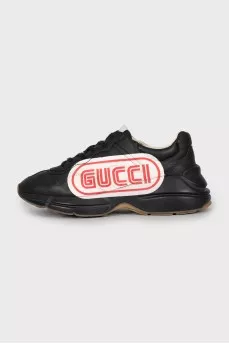 Men's leather sneakers with brand logo