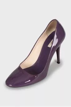Patent leather purple shoes