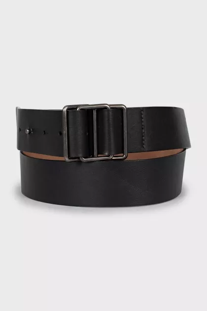 Black leather belt
